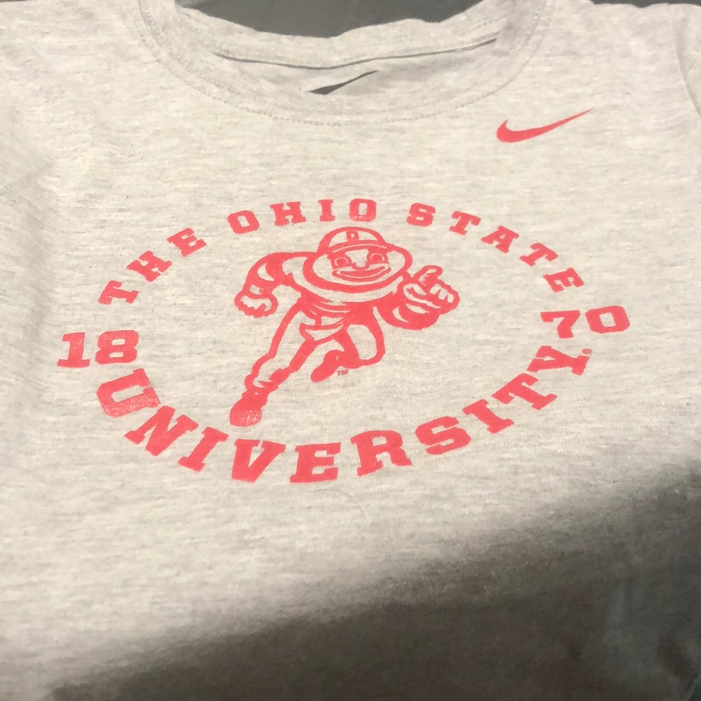 Girls shirt- worn once 🏈bundle and save!!